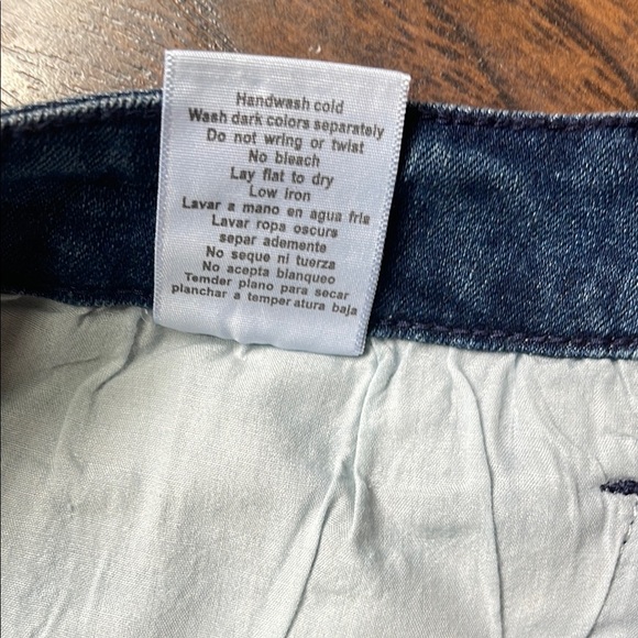 Judy Blue Relaxed Fit SZ 15/32 Paint Splatter Jeans - Picture 4 of 9